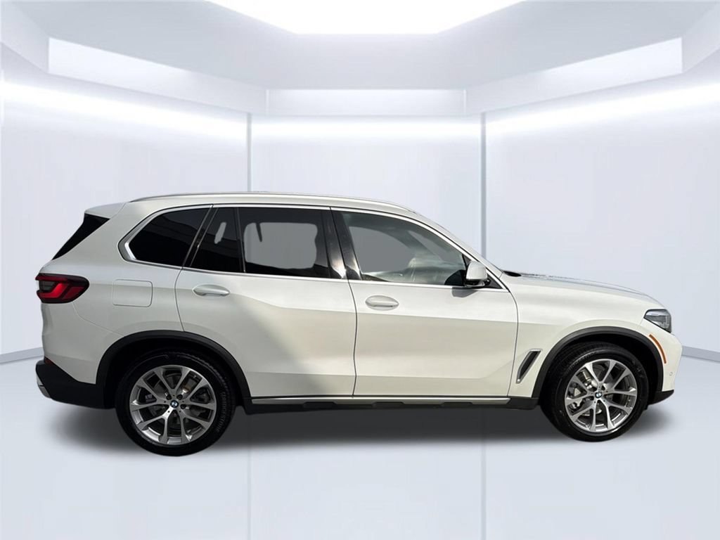 Used 2022 BMW X5 sDrive40i w/ Luxury Seating Package RWD image 8