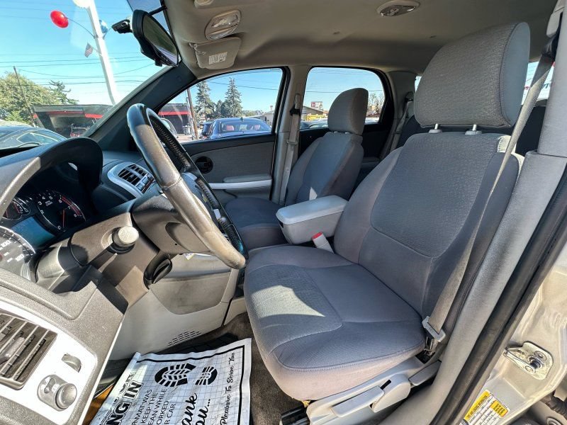 Used 2008 Chevrolet Equinox LT w/ Chrome And Sound Package FWD image 12