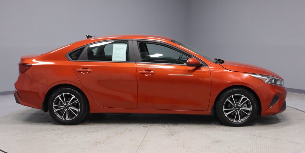 Used 2022 Kia Forte LXS image 6