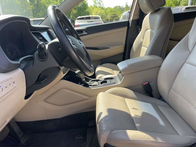 Used 2016 Hyundai Tucson Limited w/ Option Group 03 AWD/4WD image 14