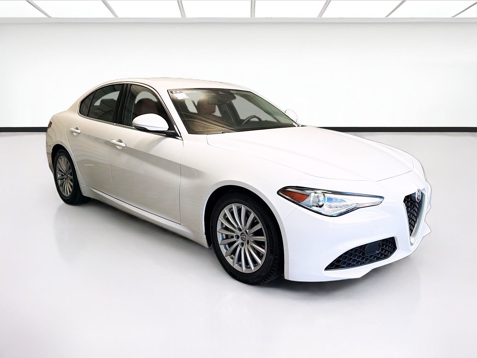 Used 2021 Alfa Romeo Giulia Sprint RWD image 3