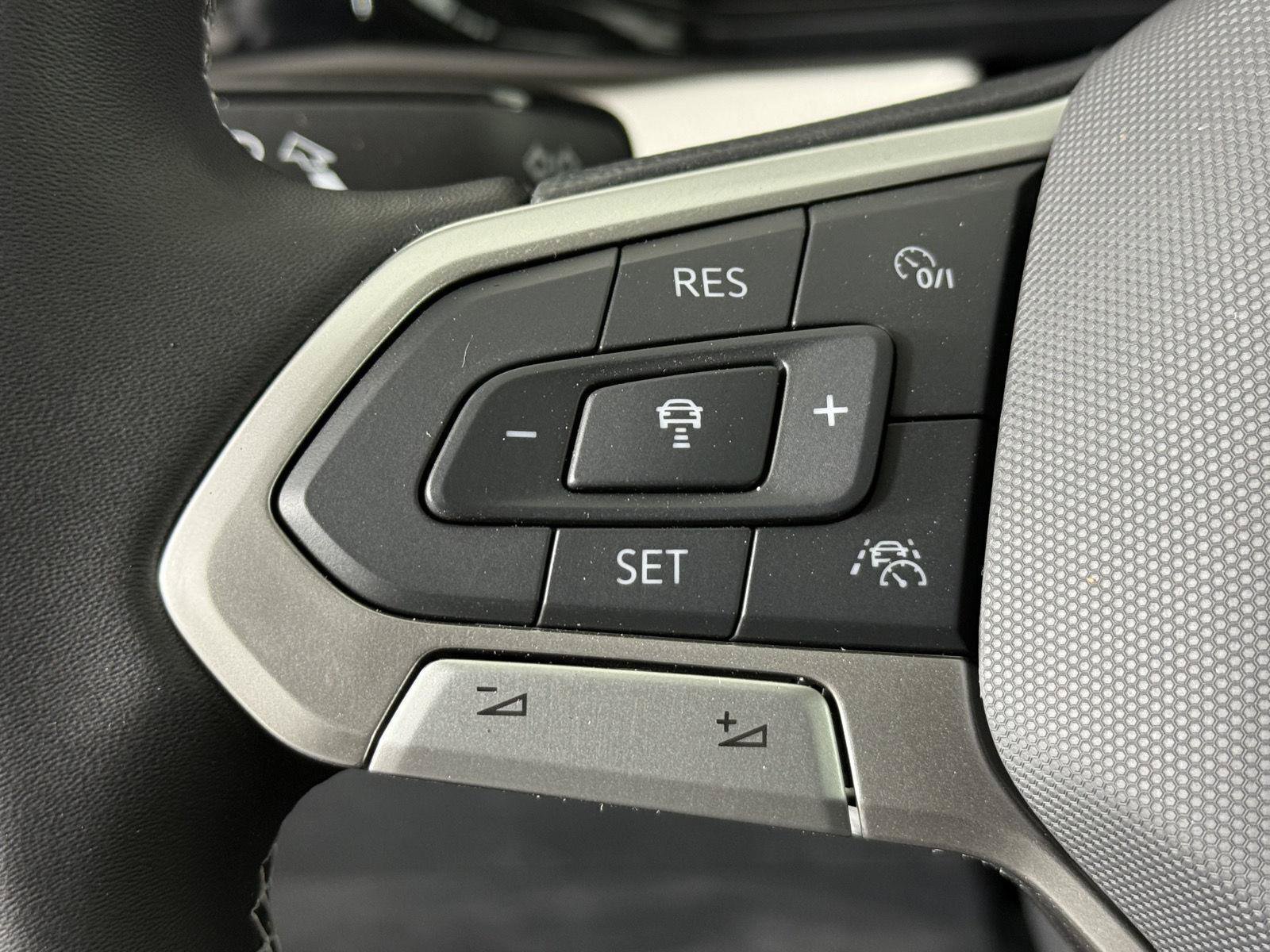 New 2027 Volkswagen Taos S FWD image 26