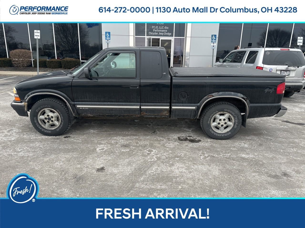 Used 2000 Chevrolet S10 Pickup LS w/ Preferred Equipment Group image 7