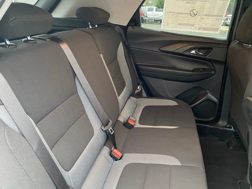 New 2026 Chevrolet TrailBlazer LT w/ LPO, Blackout Package FWD image 20