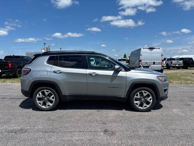 Used 2021 Jeep Compass Limited w/ Sun and Sound Group AWD/4WD image 1