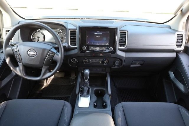 Certified 2022 Nissan Frontier SV AWD/4WD image 21
