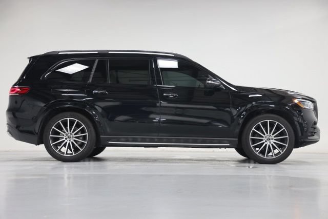 Used 2022 Mercedes-Benz GLS 450 4MATIC image 17