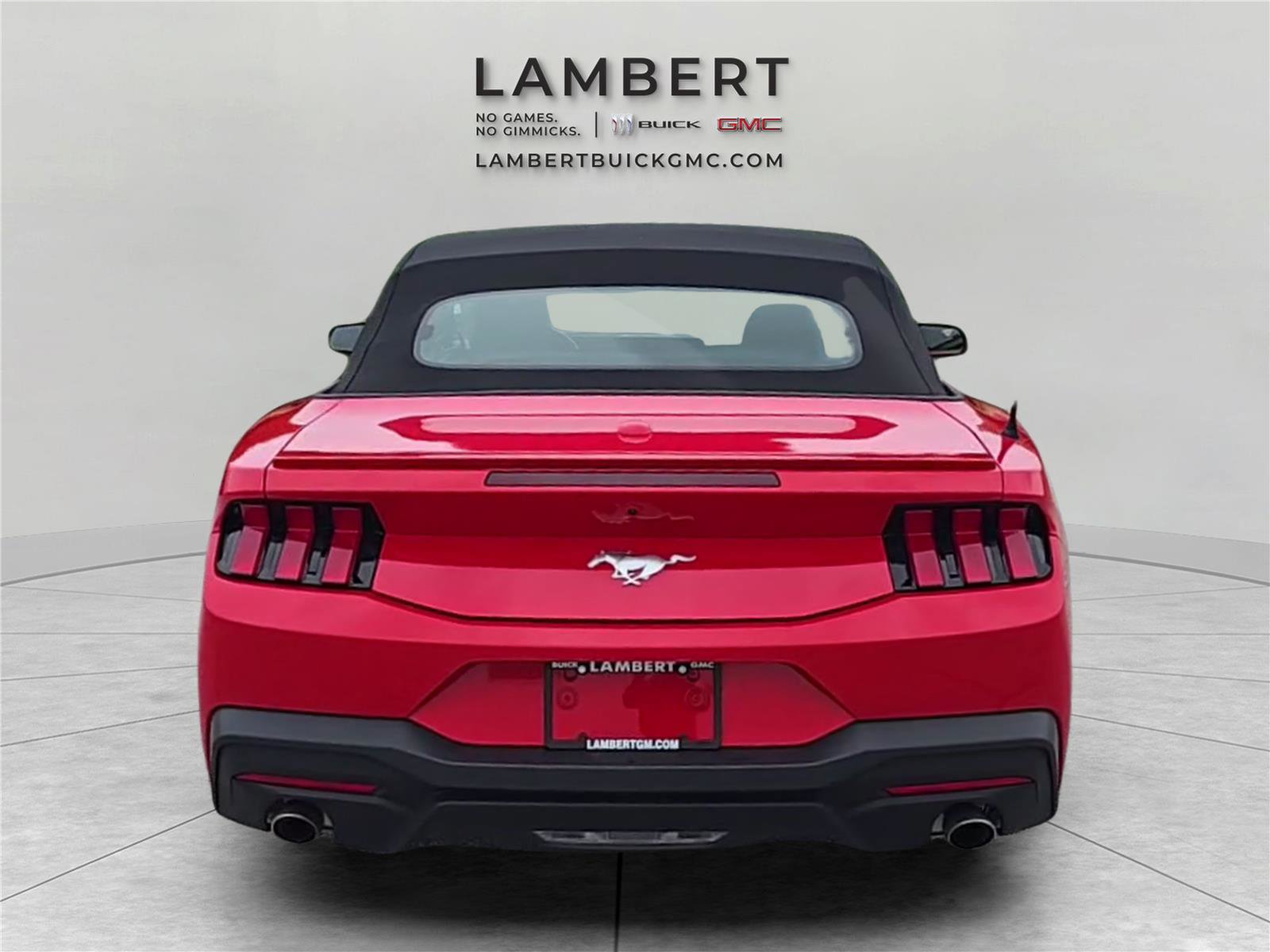 Used 2025 Ford Mustang Premium RWD image 5