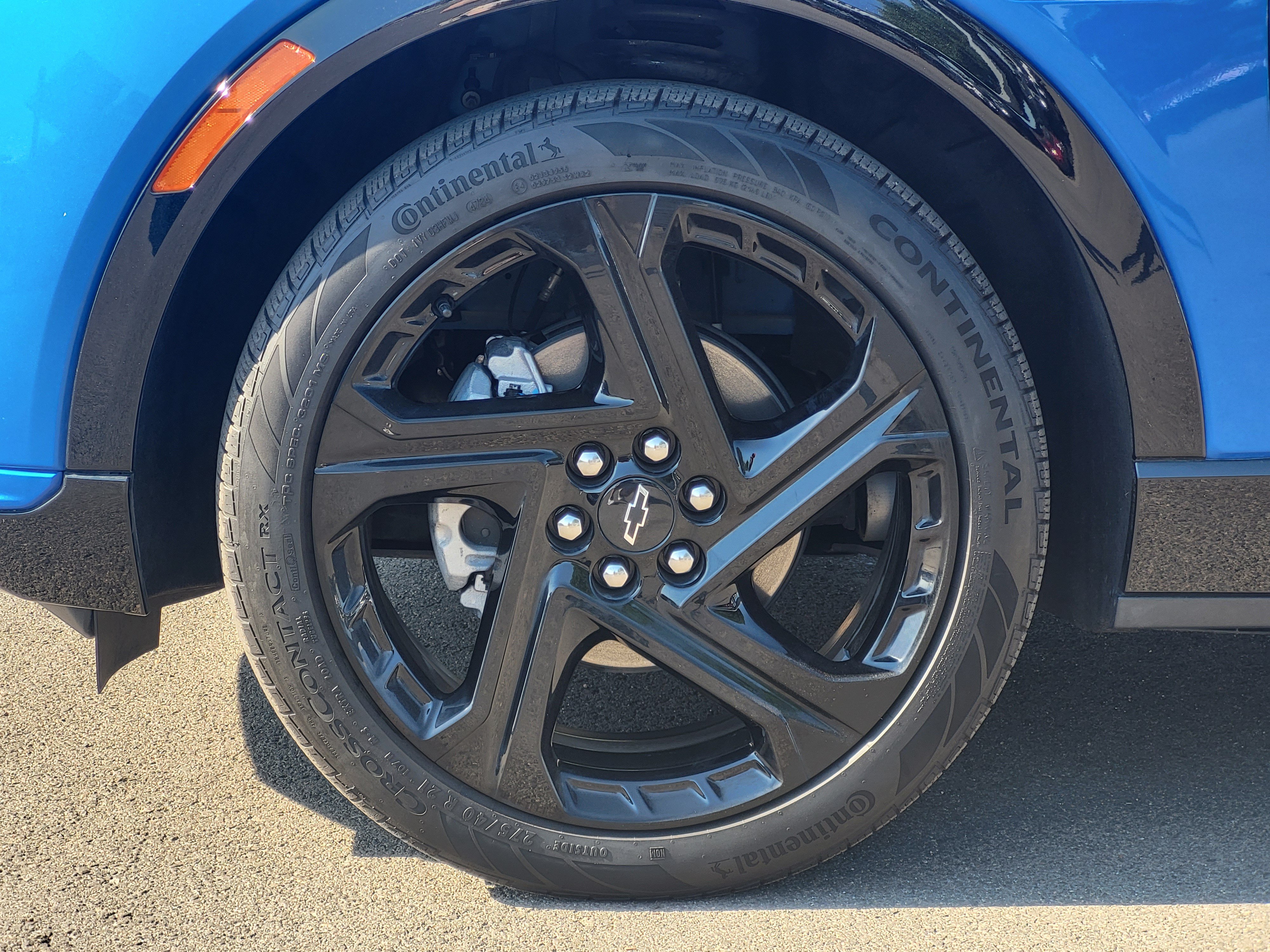 Used 2025 Chevrolet Equinox EV RS AWD/4WD image 10