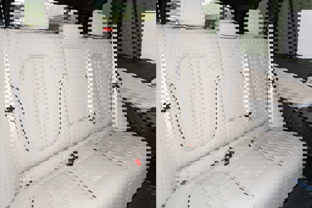 New 2026 BMW X5 xDrive50e w/ M Sport Package image 34