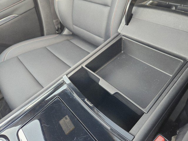 Used 2025 Chevrolet Traverse Z71 image 47