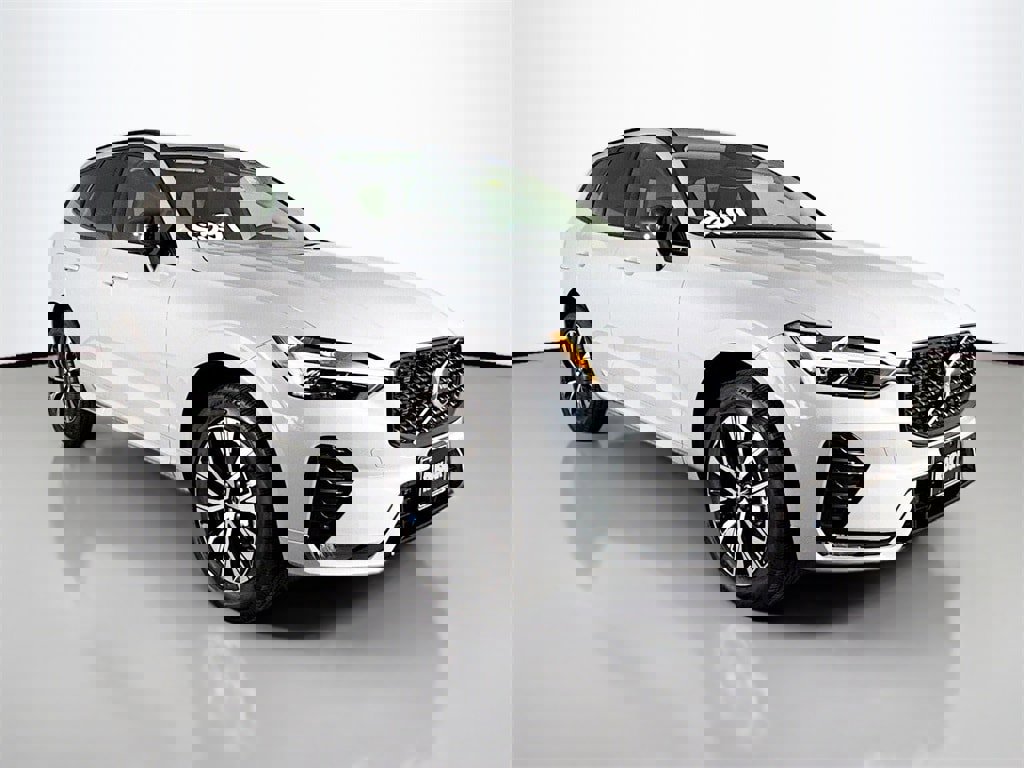 Certified 2025 Volvo XC60 B5 Core w/ Protection Package