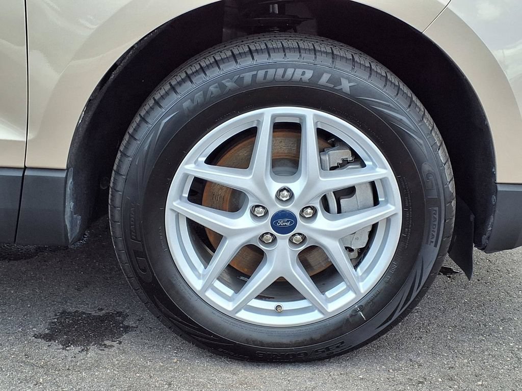 Used 2021 Ford Edge SEL w/ Convenience Package FWD image 10
