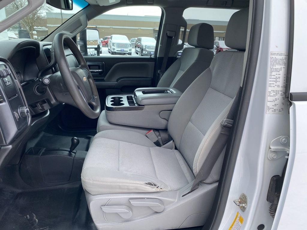 Used 2019 Chevrolet Silverado 2500 W/T w/ WT Convenience Package image 11