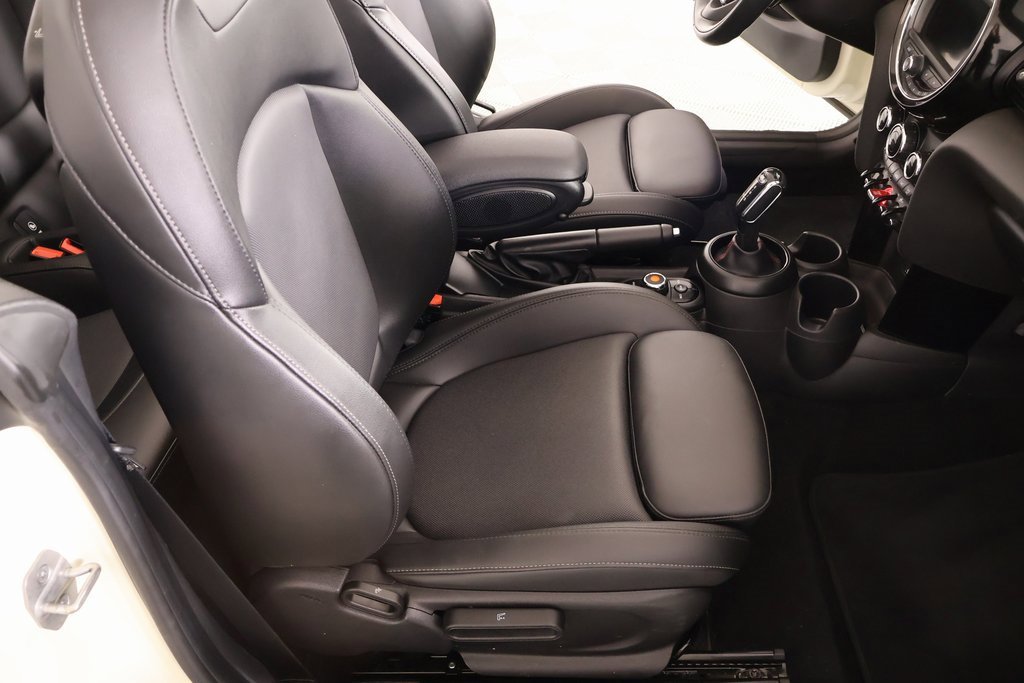 Used 2021 MINI Cooper S image 14