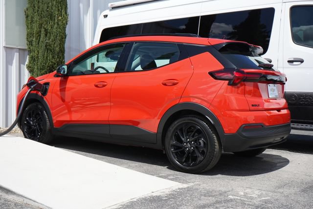 New 2027 Chevrolet Bolt RS w/ Technology Package FWD image 6
