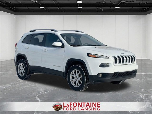 Used 2016 Jeep Cherokee Latitude w/ Cold Weather Group image 7