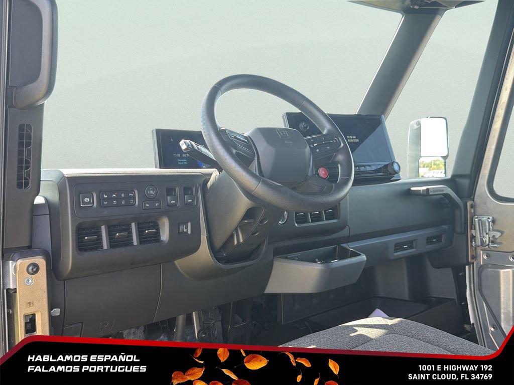 Used 2024 Chevrolet Brightdrop 400 w/ Commercial Equipment Package AWD/4WD image 17