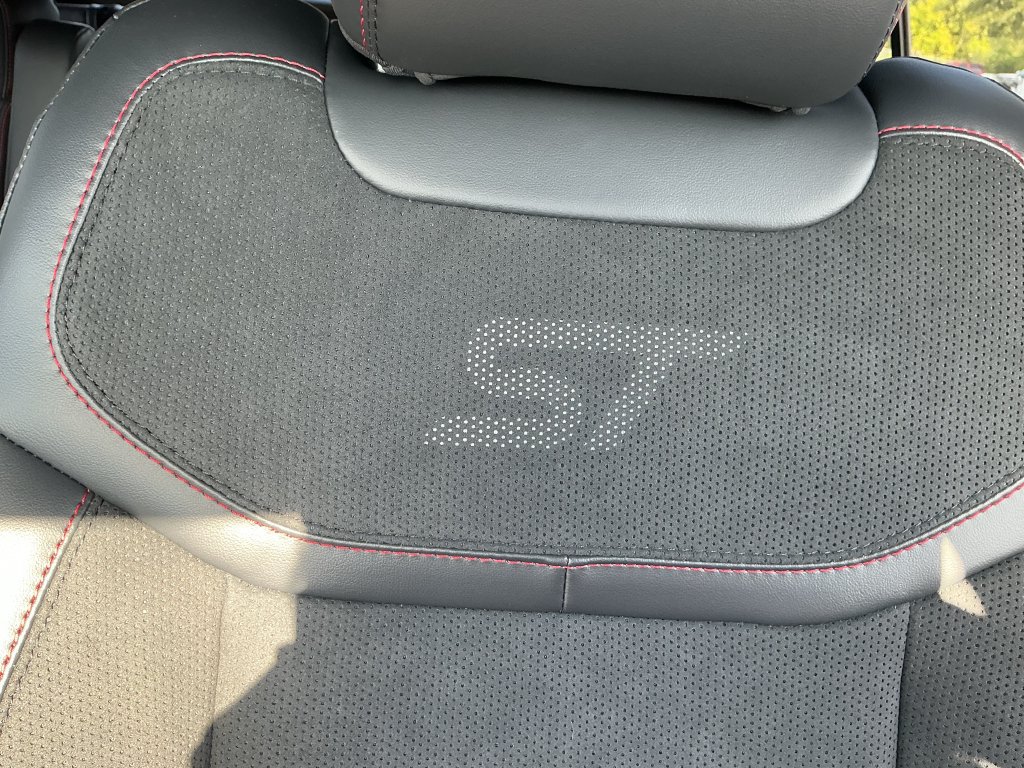 New 2027 Ford Explorer ST AWD/4WD image 31