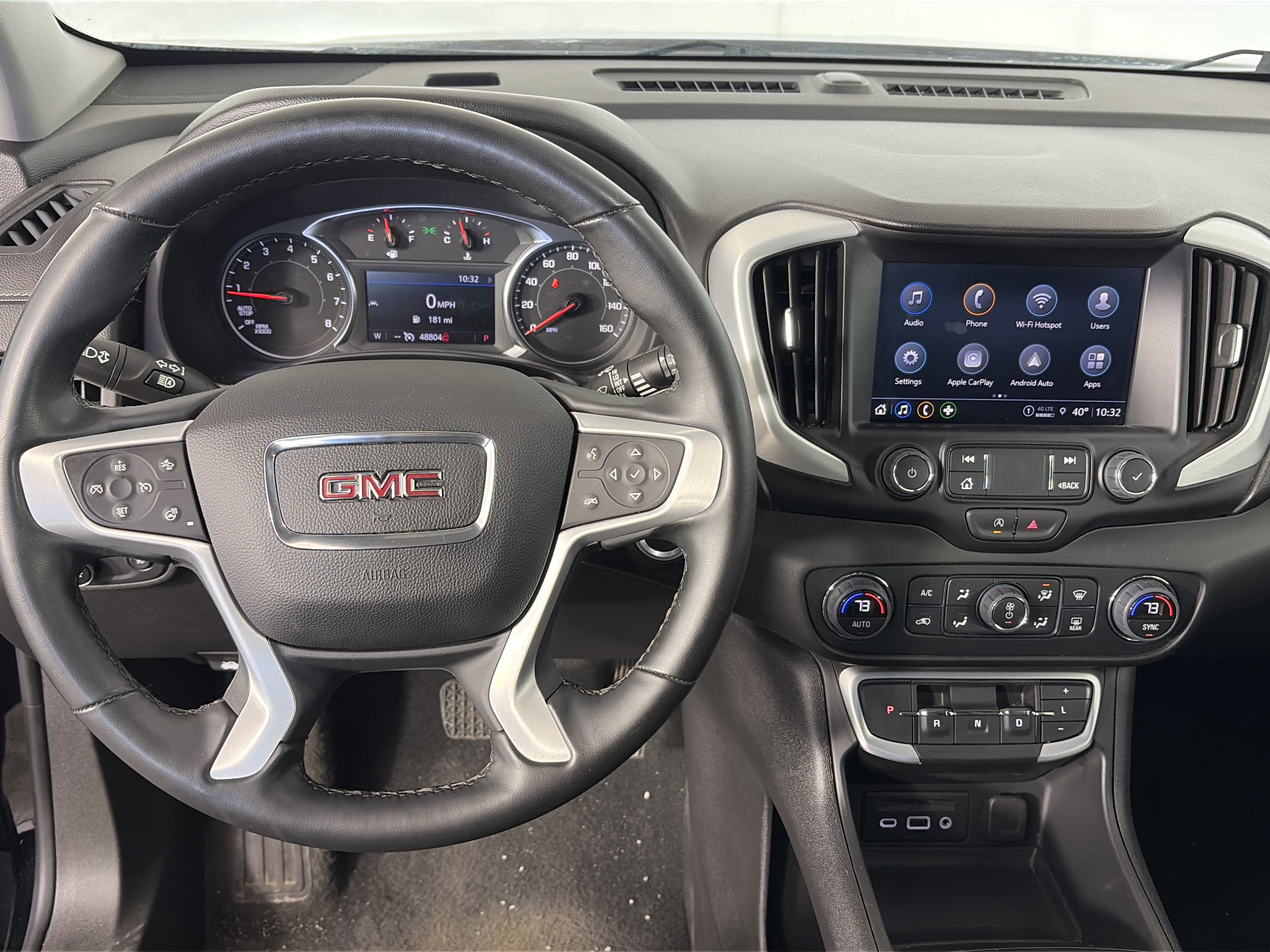 Used 2023 GMC Terrain SLT image 9