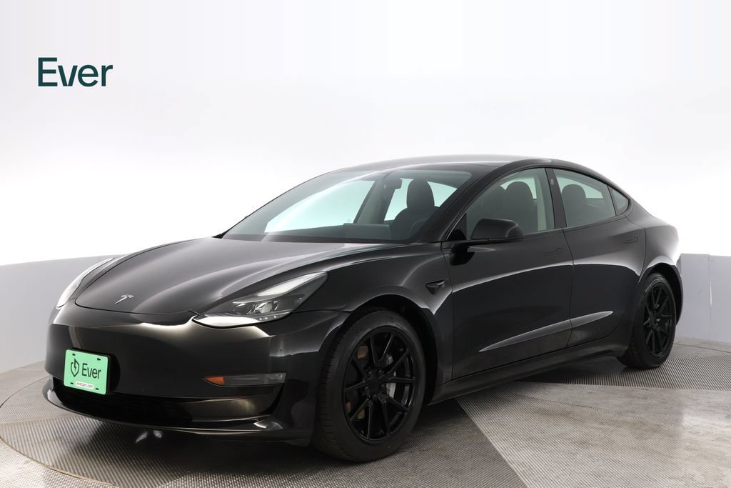 Used 2021 Tesla Model 3 Standard Range Plus RWD image 2
