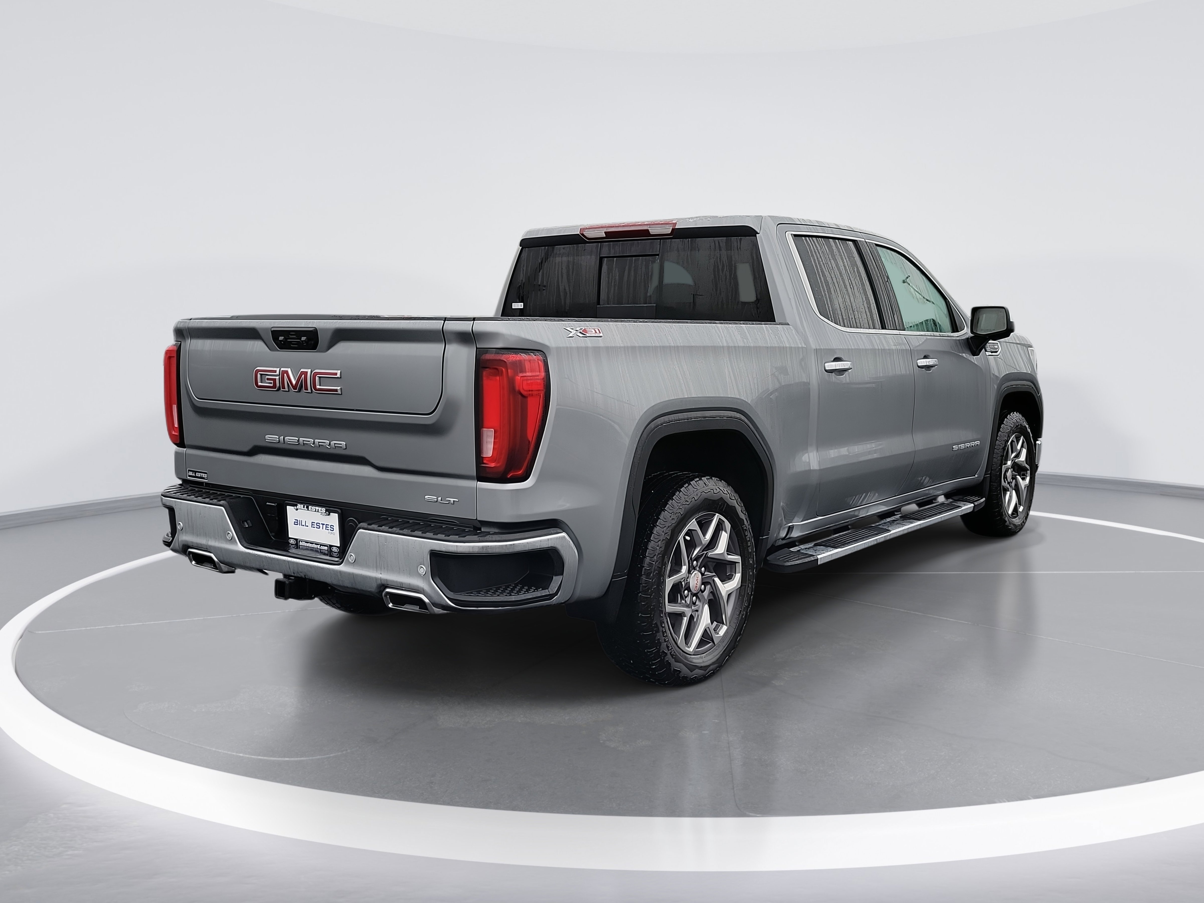 Used 2025 GMC Sierra 1500 SLT w/ SLT Premium Plus Package image 3