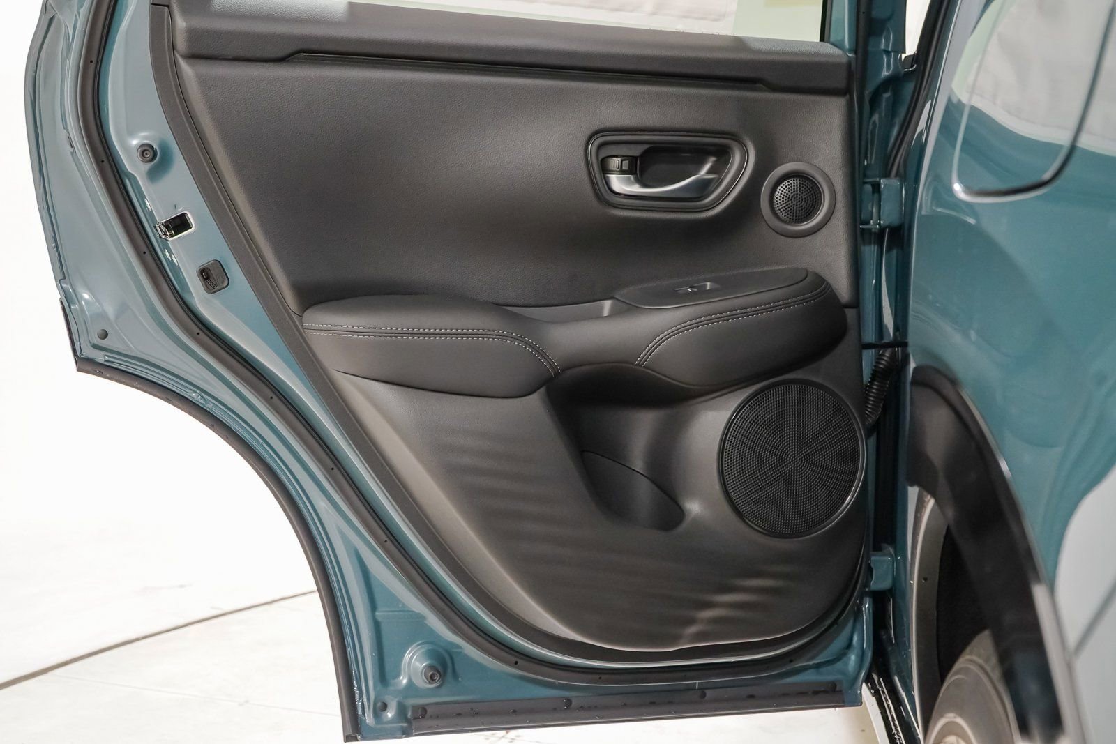 New 2026 Honda HR-V EX-L image 37