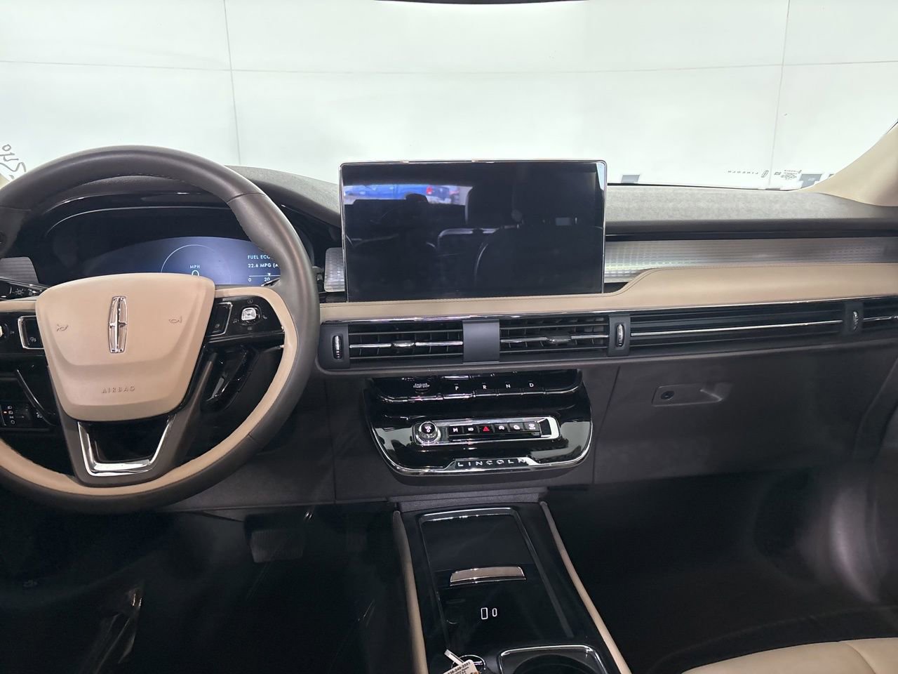 Used 2024 Lincoln Corsair FWD image 20