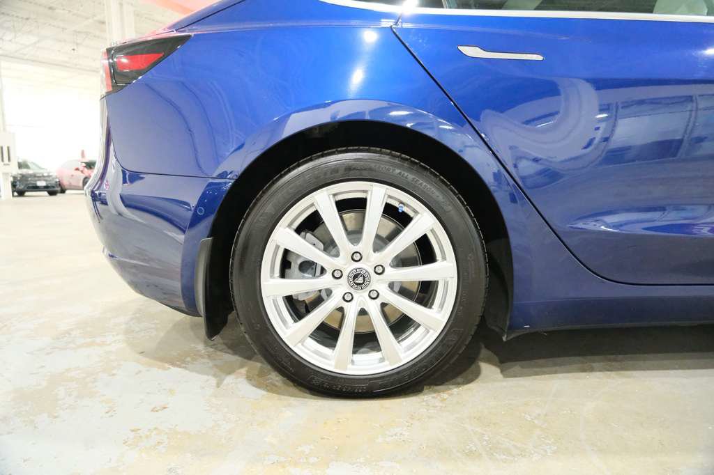 Used 2019 Tesla Model 3 Performance AWD/4WD image 12