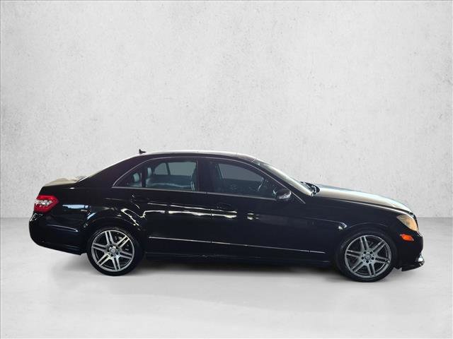 Used 2010 Mercedes-Benz E 350 Sedan image 4