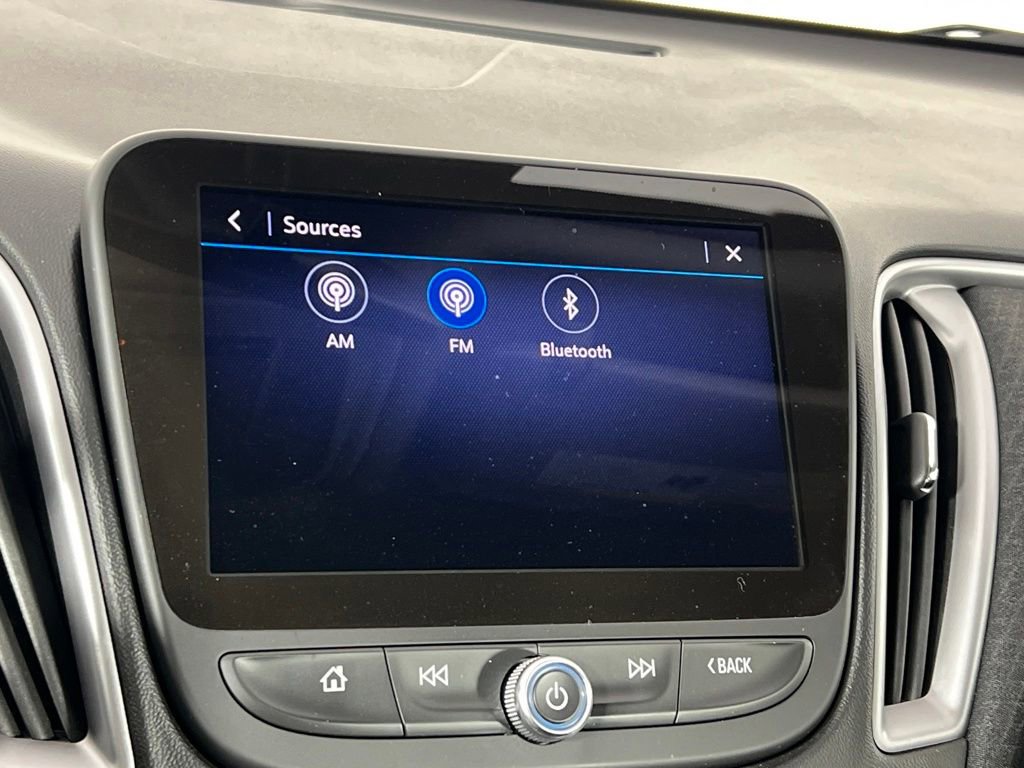 Used 2024 Chevrolet Malibu LS image 30