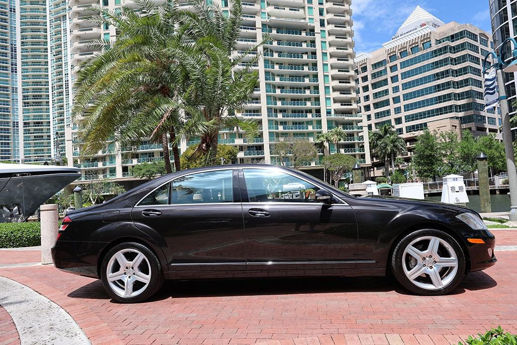 Used 2008 Mercedes-Benz S 550 image 4