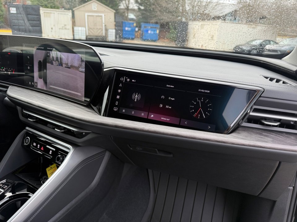 New 2025 Audi Q5 Prestige image 29