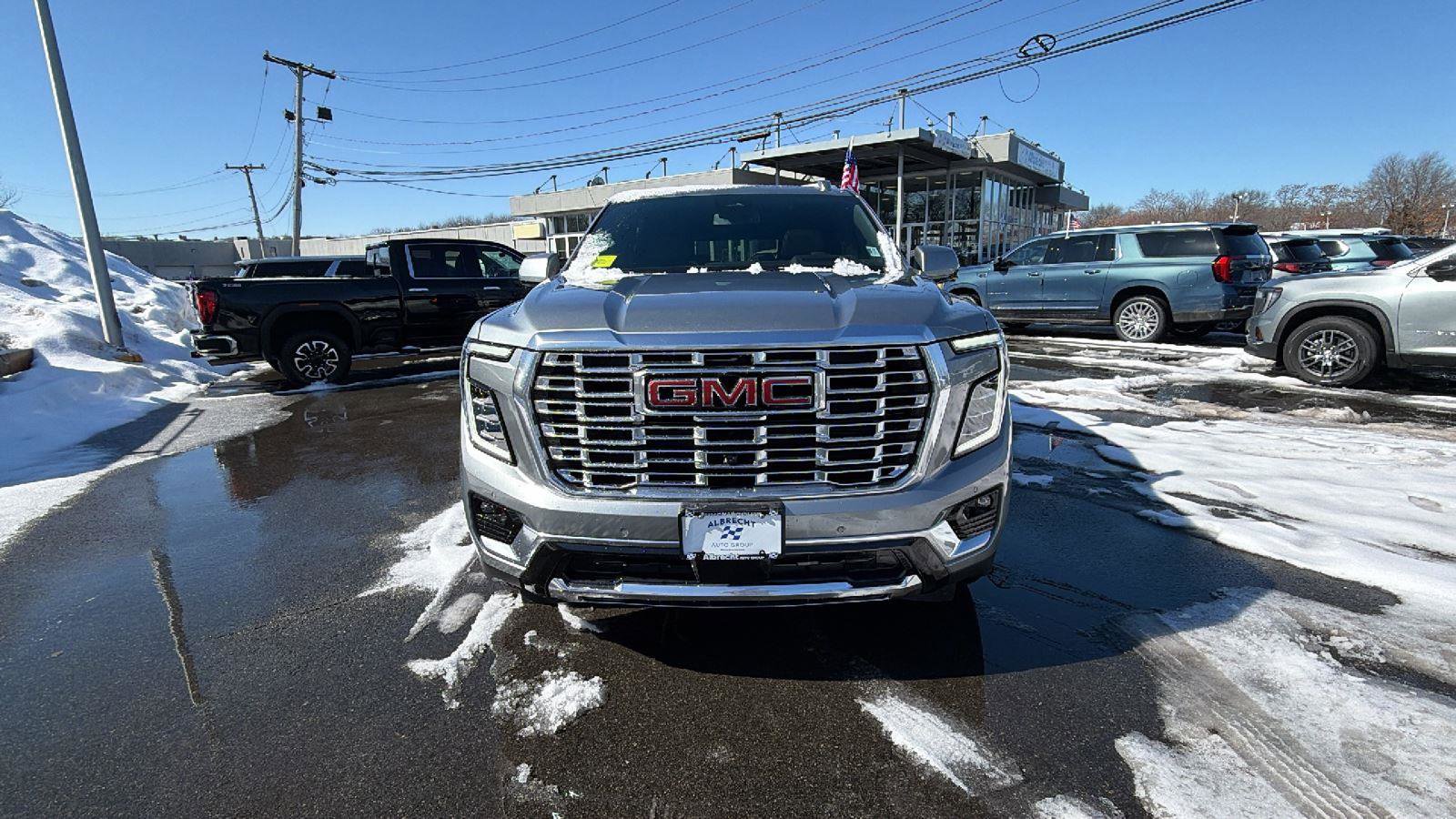 New 2025 GMC Yukon XL Denali w/ Sun & Power Step Package image 2