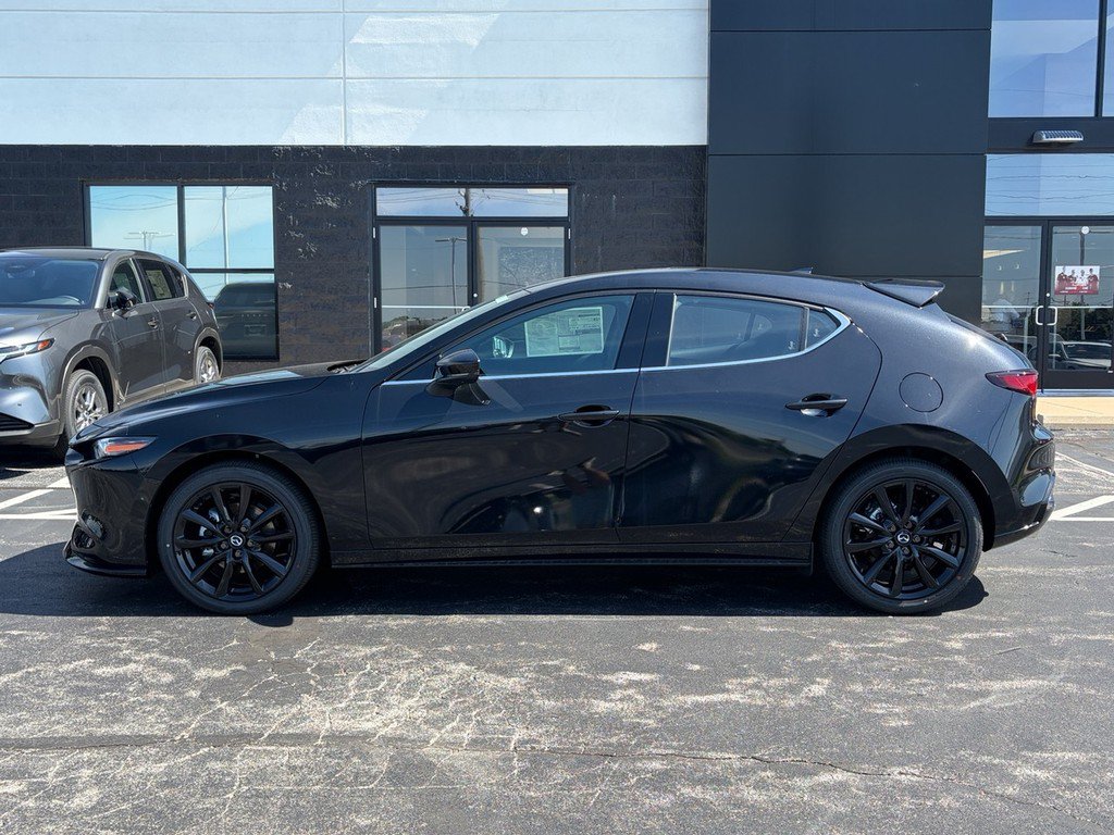 New 2026 MAZDA MAZDA3 Hatchback w/Premium Plus Pkg AWD/4WD image 2