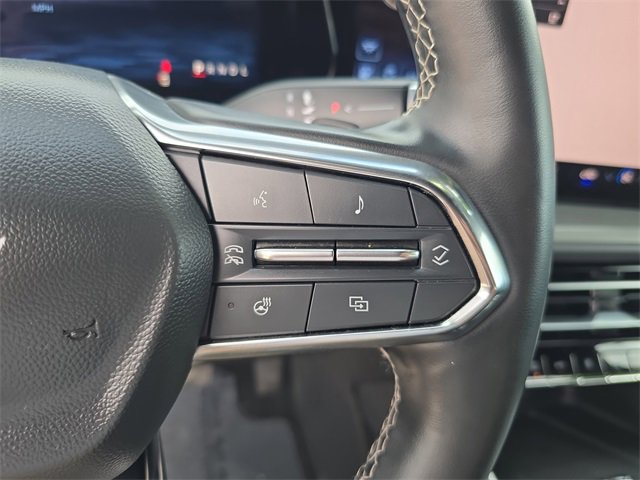 Used 2024 Chevrolet Traverse LT image 24