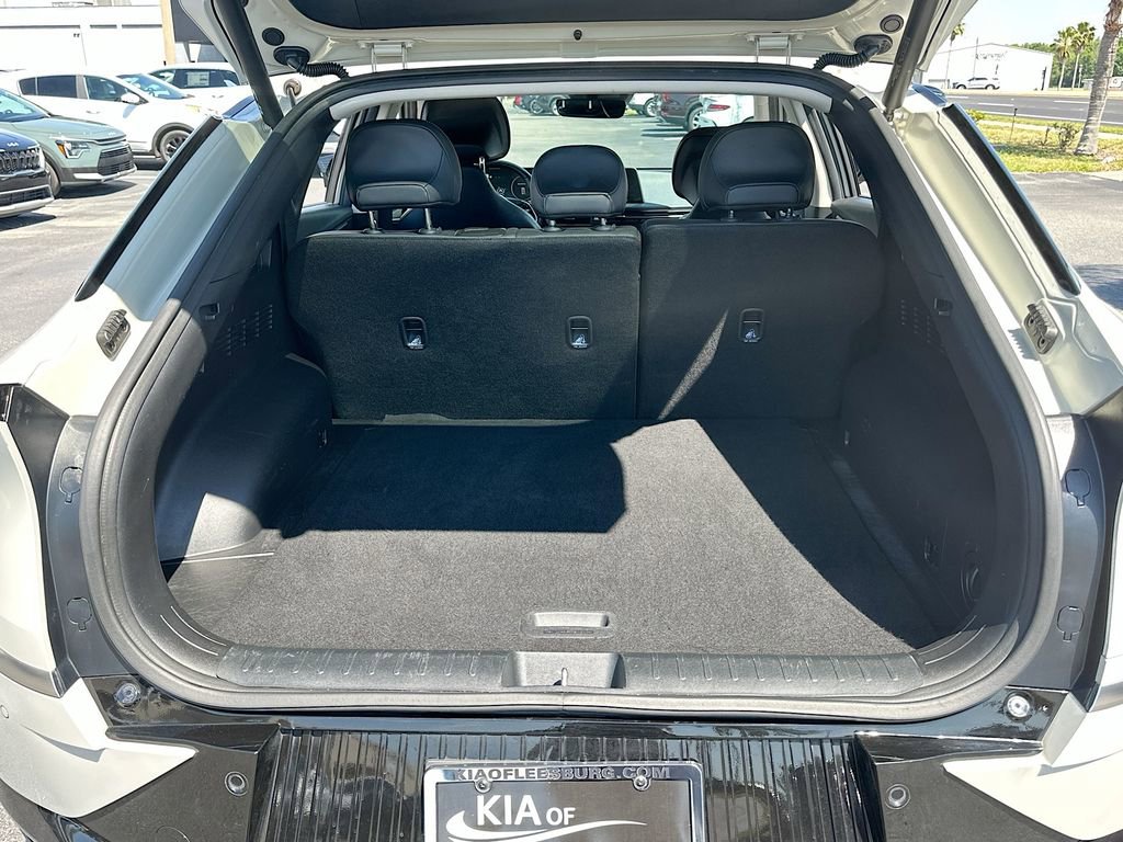 Certified 2023 Kia EV6 Wind w/ Wind Technology Package RWD image 26