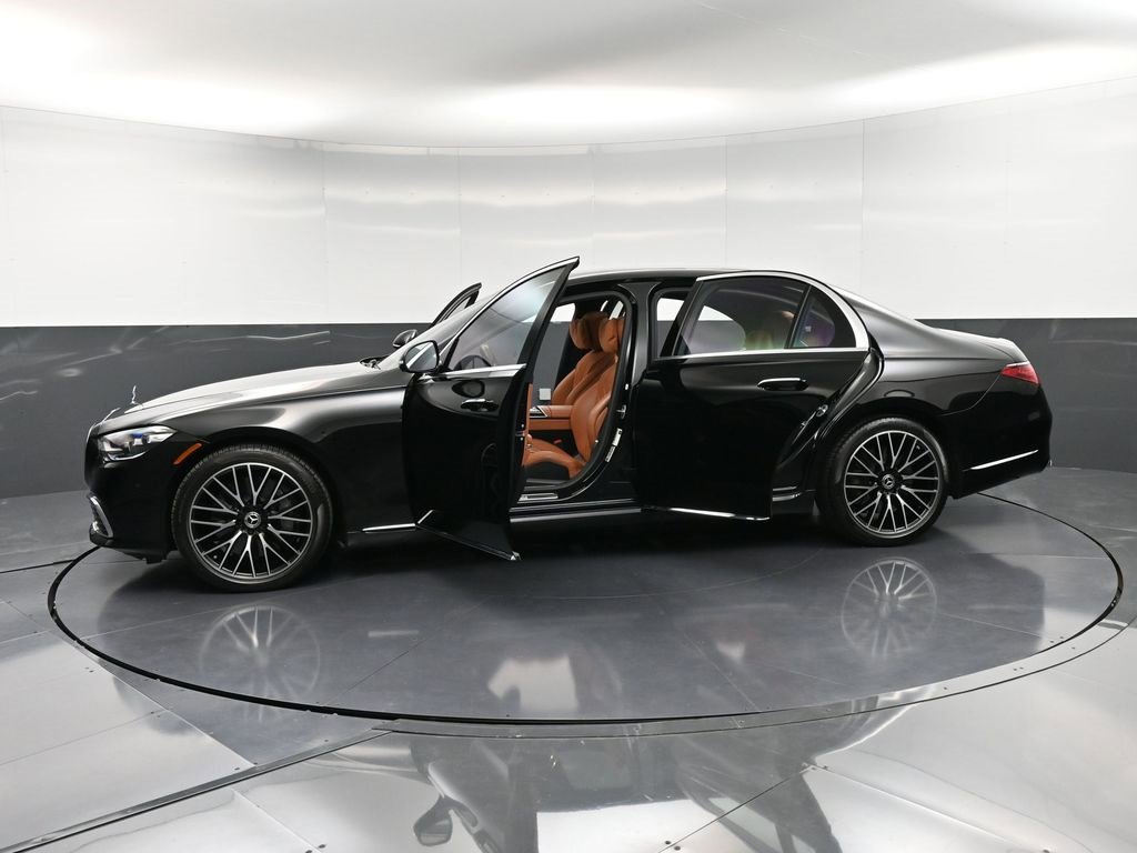 Used 2023 Mercedes-Benz S 580 4MATIC Sedan image 39