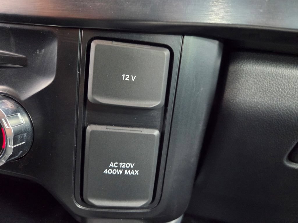 Used 2026 Ford F350 Lariat w/ Chrome Package AWD/4WD image 40