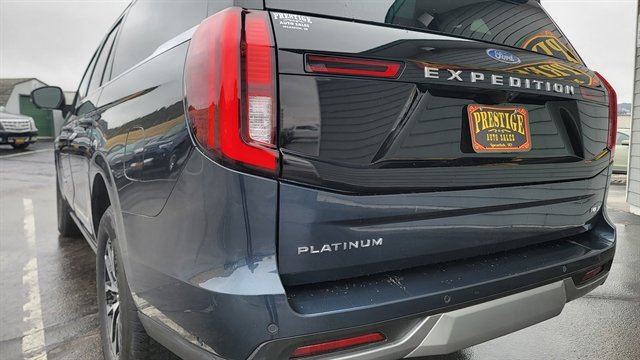 Used 2025 Ford Expedition Max Platinum image 89