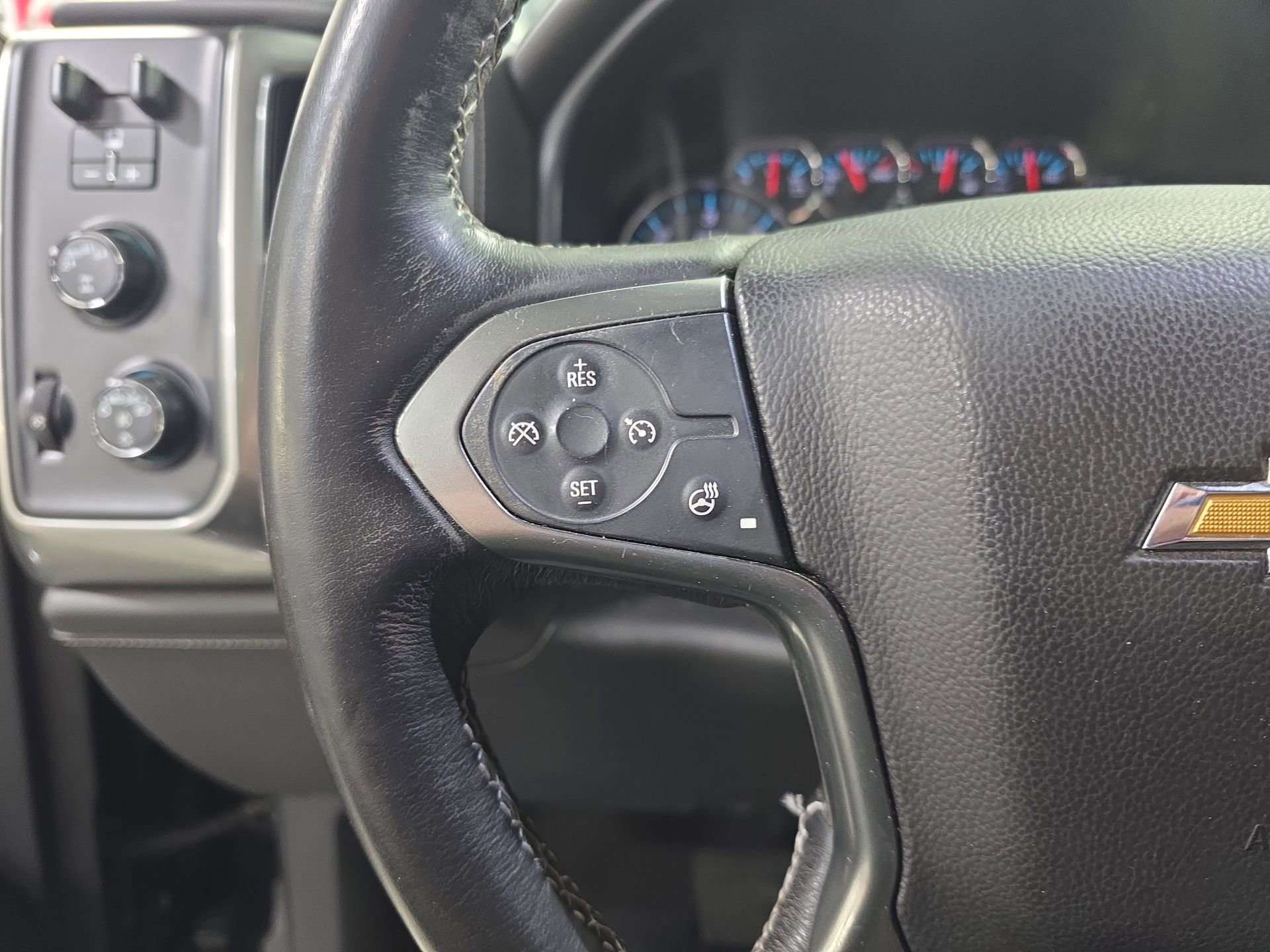 Used 2018 Chevrolet Silverado 1500 LTZ w/ Sport Package image 17