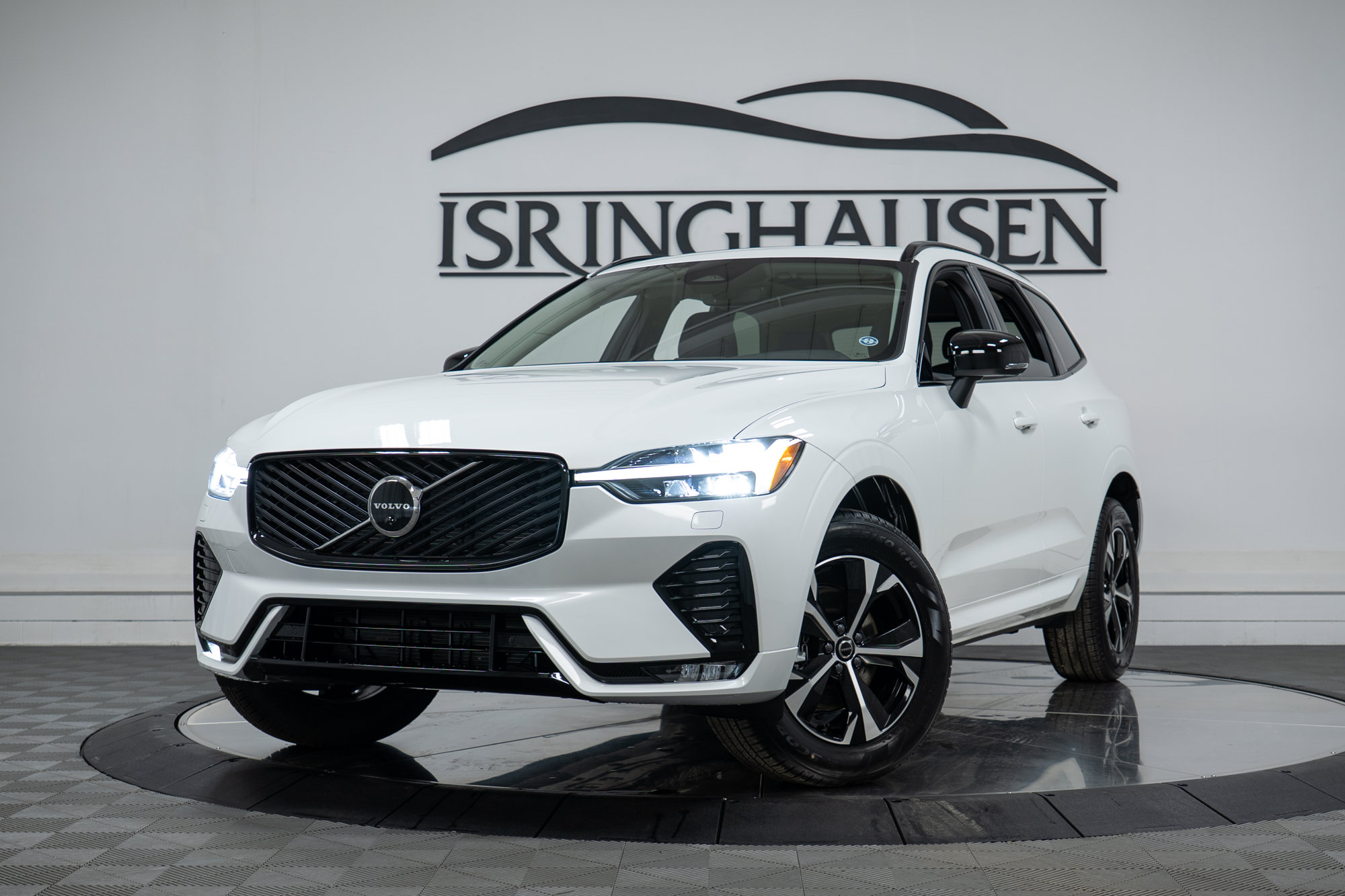 New 2026 Volvo XC60 B5 Core w/ Climate Package AWD/4WD image 26