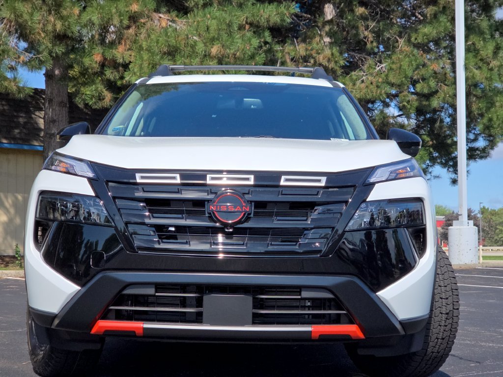 New 2026 Nissan Rogue SV w/ Rock Creek Premium Package AWD/4WD image 23