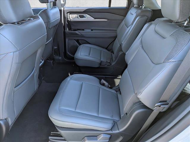 New 2026 Ford Explorer Active w/ Active Comfort Package image 15