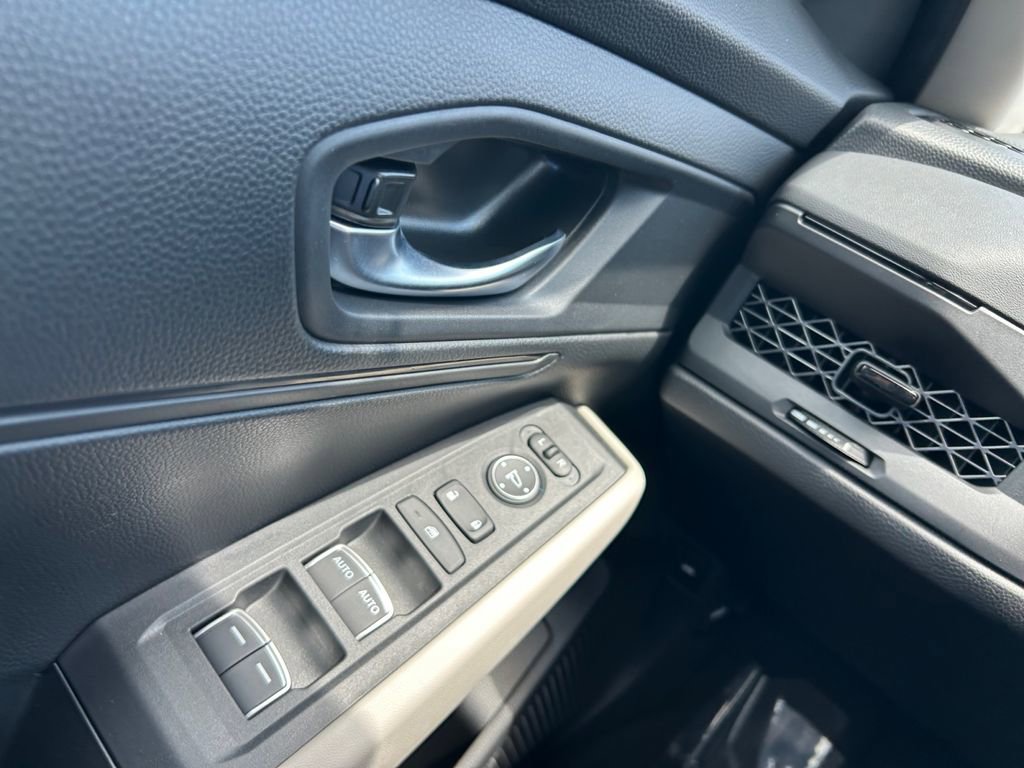 Used 2025 Honda Accord LX image 30