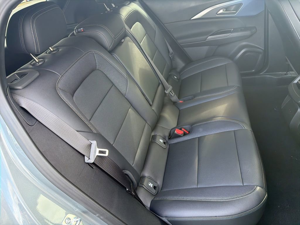 New 2026 Chevrolet Equinox EV LT image 28