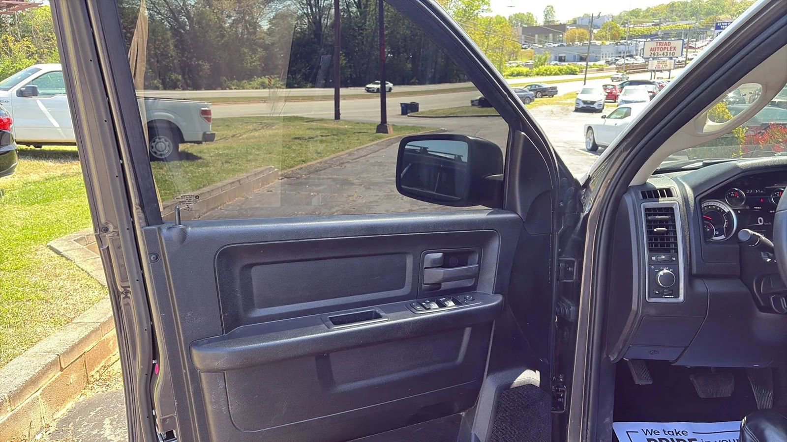 Used 2021 RAM 1500 Tradesman w/ Chrome Plus Package image 9