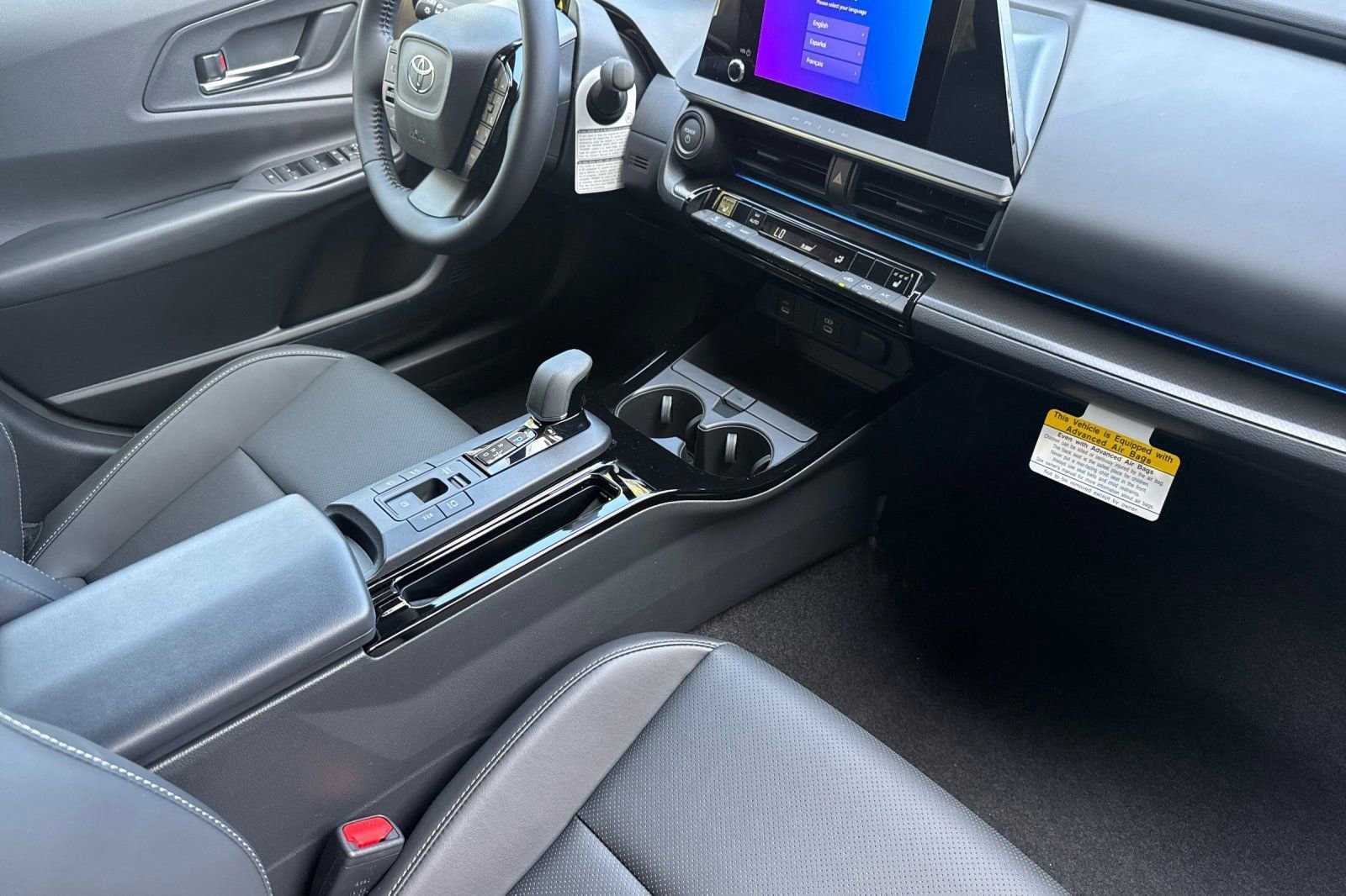 New 2026 Toyota Prius Plug-In Hybrid FWD image 17