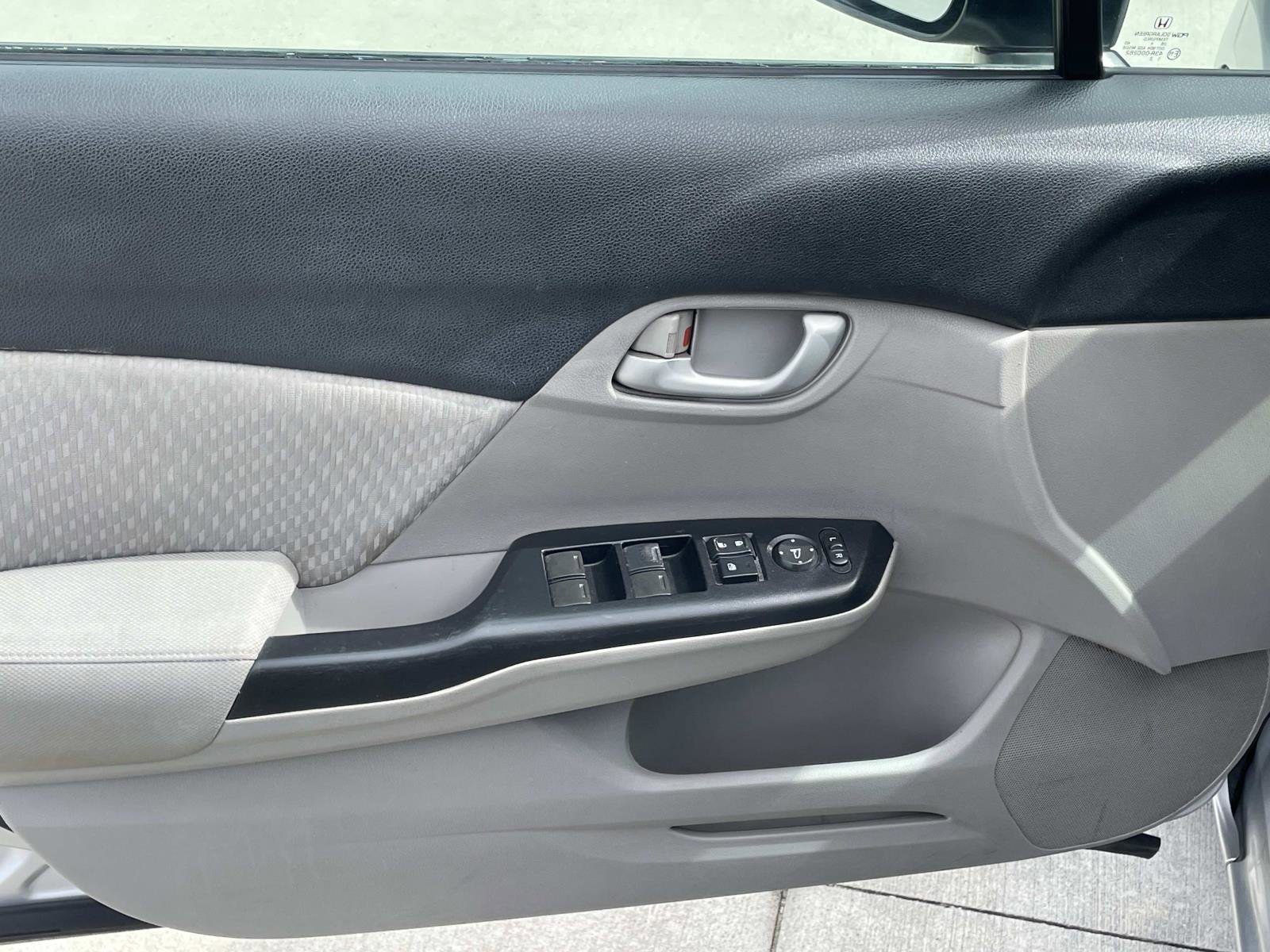 Used 2014 Honda Civic LX image 11