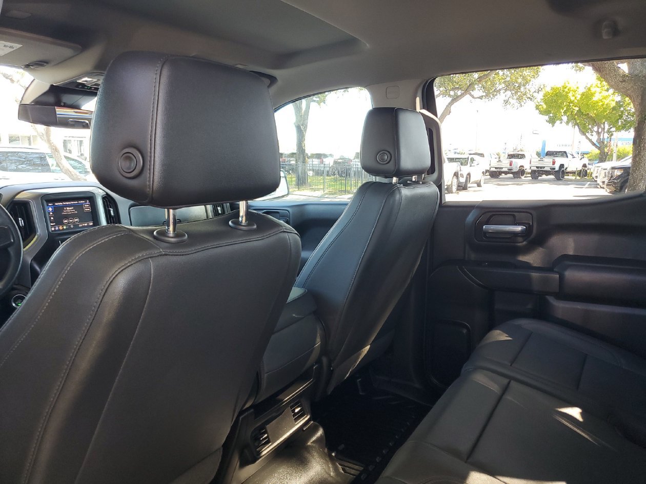 Used 2023 Chevrolet Silverado 1500 W/T w/ WT Value Package AWD/4WD image 10